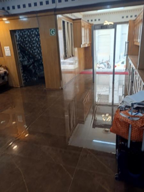 Hotel nitya
